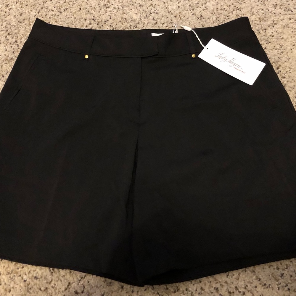 Lady Hagen women’s shorts-NWT- size10